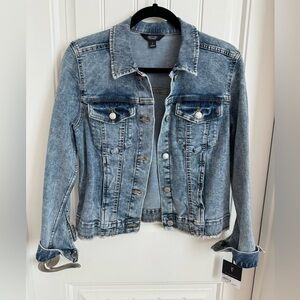 NWT Simply Vera Wang Denim Jacket